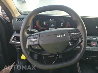 2025 Kia K4 LXS - miniatura 10