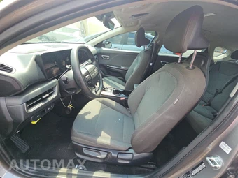 2025 Kia K4 LXS - miniatura 7