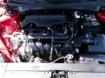 2025 Kia K4 LXS - miniatura 11