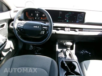 2025 Kia K4 LXS - miniatura 18