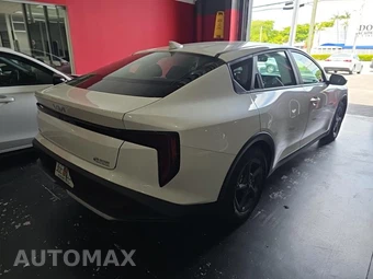 2025 Kia K4 LXS - miniatura 4