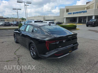 2025 Kia K4 LXS - miniatura 2