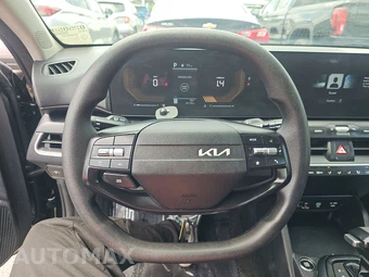 2025 Kia K4 LXS - miniatura 10
