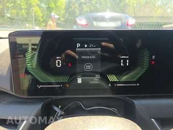 2025 Kia K4 LXS - miniatura 12