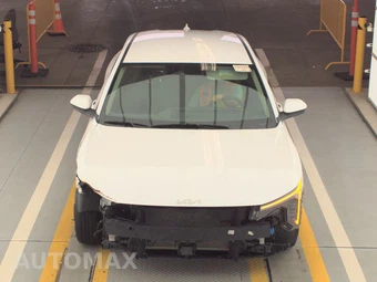 2025 Kia K4 LXS - miniatura 2
