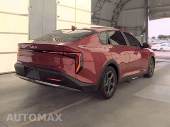 2025 Kia K4 LXS - miniatura 4