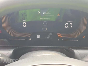 2025 Kia K4 LXS - miniatura 6