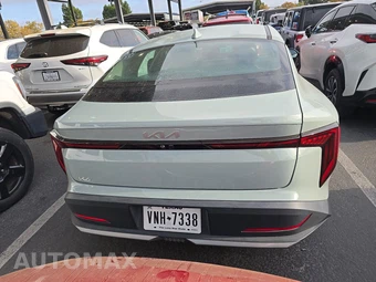 2025 Kia K4 LXS - miniatura 5