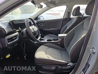 2025 Kia K4 LXS - miniatura 7
