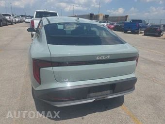 2025 Kia K4 LXS - miniatura 5