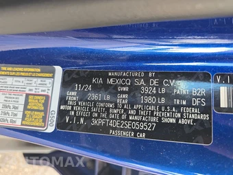 2025 Kia K4 LXS - miniatura 14