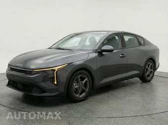 2025 Kia K4 LXS - miniatura 3