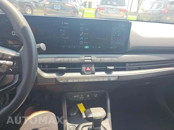 2025 Kia K4 LXS - miniatura 7