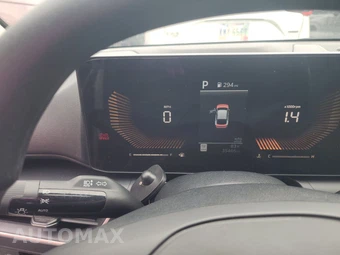 2025 Kia K4 LXS - miniatura 12