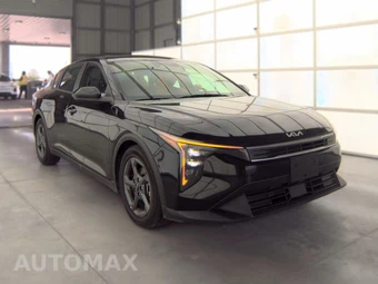 2025 Kia K4 LXS - miniatura 3