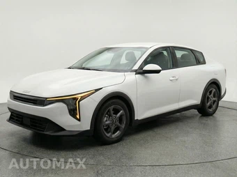 2025 Kia K4 LXS - miniatura 3