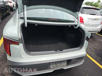 2025 Kia K4 LXS - miniatura 16
