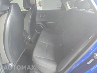 2025 Kia K4 LXS - miniatura 13