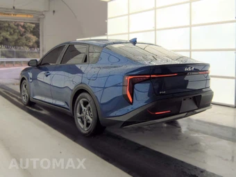 2025 Kia K4 LXS - miniatura 6
