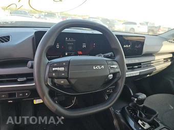 2025 Kia K4 LXS - miniatura 10
