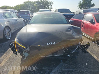 2025 Kia K4 LXS - miniatura 2