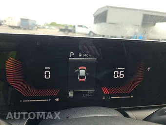 2025 Kia K4 LXS - miniatura 12