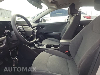 2025 Kia K4 LXS - miniatura 7
