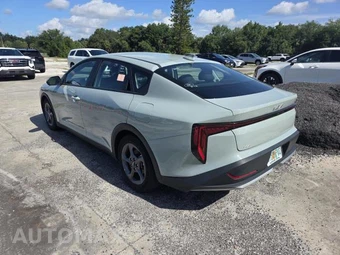 2025 Kia K4 LXS - miniatura 16
