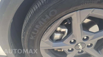 2025 Kia K4 LXS - miniatura 21