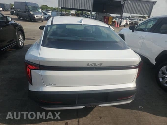 2025 Kia K4 LXS - miniatura 5