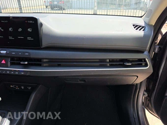 2025 Kia K4 LXS - miniatura 16