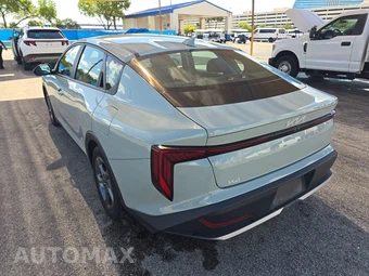 2025 Kia K4 LXS - miniatura 6