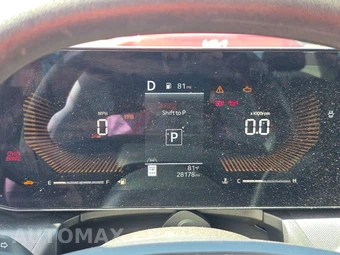 2025 Kia K4 LXS - miniatura 12