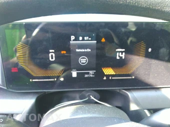 2025 Kia K4 LXS - miniatura 17