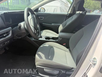 2025 Kia K4 LXS - miniatura 14