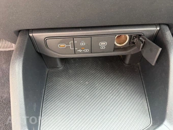 2025 Kia K4 LXS - miniatura 20