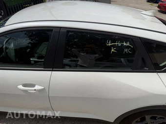 2025 Kia K4 LXS - miniatura 9