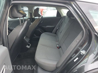 2025 Kia K4 LXS - miniatura 13