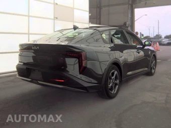 2025 Kia K4 LXS - miniatura 4
