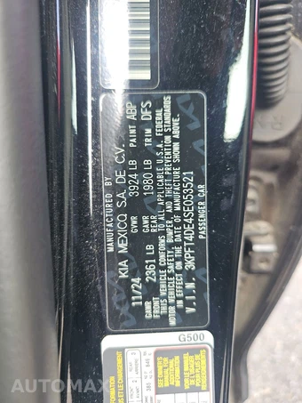 2025 Kia K4 LXS - miniatura 14