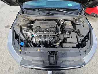2025 Kia K4 LXS - miniatura 15