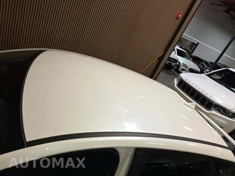 2025 Kia K4 LXS - miniatura 12