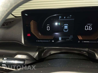 2025 Kia K4 LXS - miniatura 9