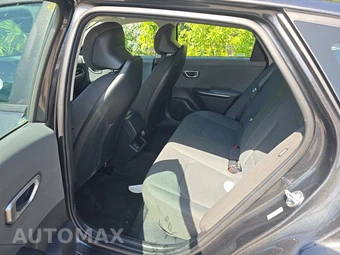 2025 Kia K4 LXS - miniatura 13