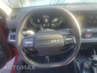 2025 Kia K4 LXS - miniatura 10