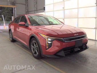2025 Kia K4 LXS - miniatura 3