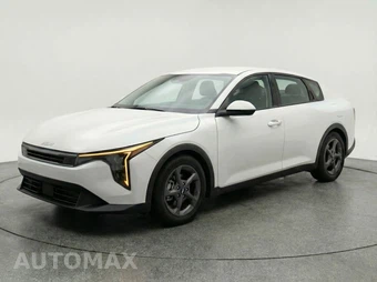 2025 Kia K4 LXS - miniatura 3