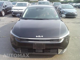 2025 Kia K4 LXS - miniatura 17