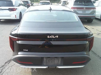 2025 Kia K4 LXS - miniatura 23