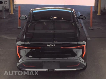 2025 Kia K4 LXS - miniatura 5